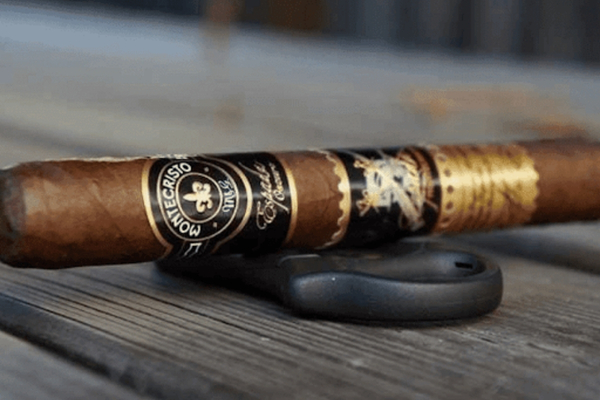 Xì gà Montecristo - Thương hiệu xì gà xa xỉ nổi tiếng được ưa chuộng