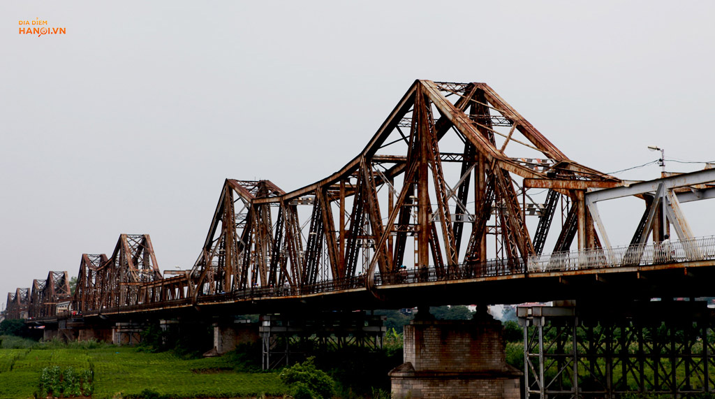 Cây cầu lịch sử Long Biên 