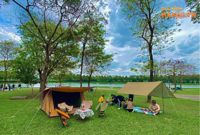 Công viên Yên Sở - Địa điểm cắm trại ngay trong thành phố