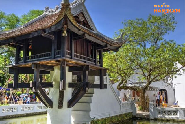 Một trong những kiến trúc độc đáo nhất Châu Á - Chùa Một Cột 