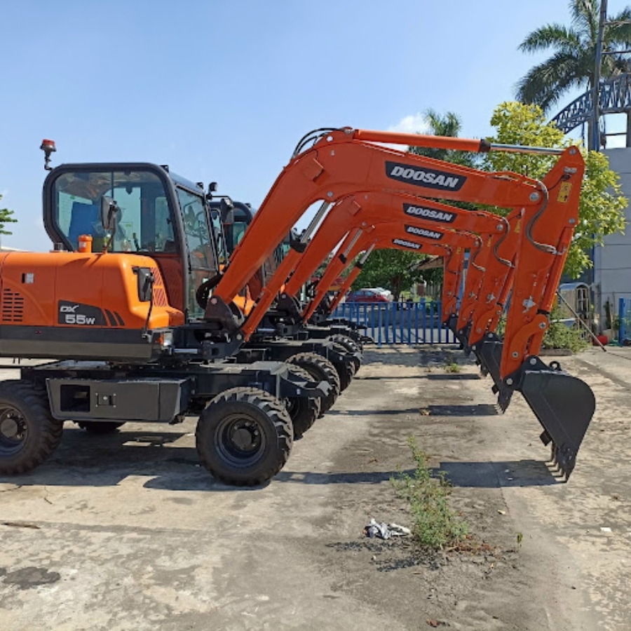 Máy xúc Doosan chính hãng